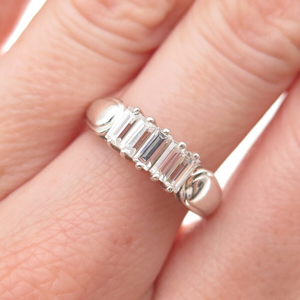 925 Sterling Silver Emerald-Cut C Z Promise Ring Size 7